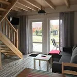 Niebieskie Migdaly Apartamento Grzybowo (West Pomeranian)